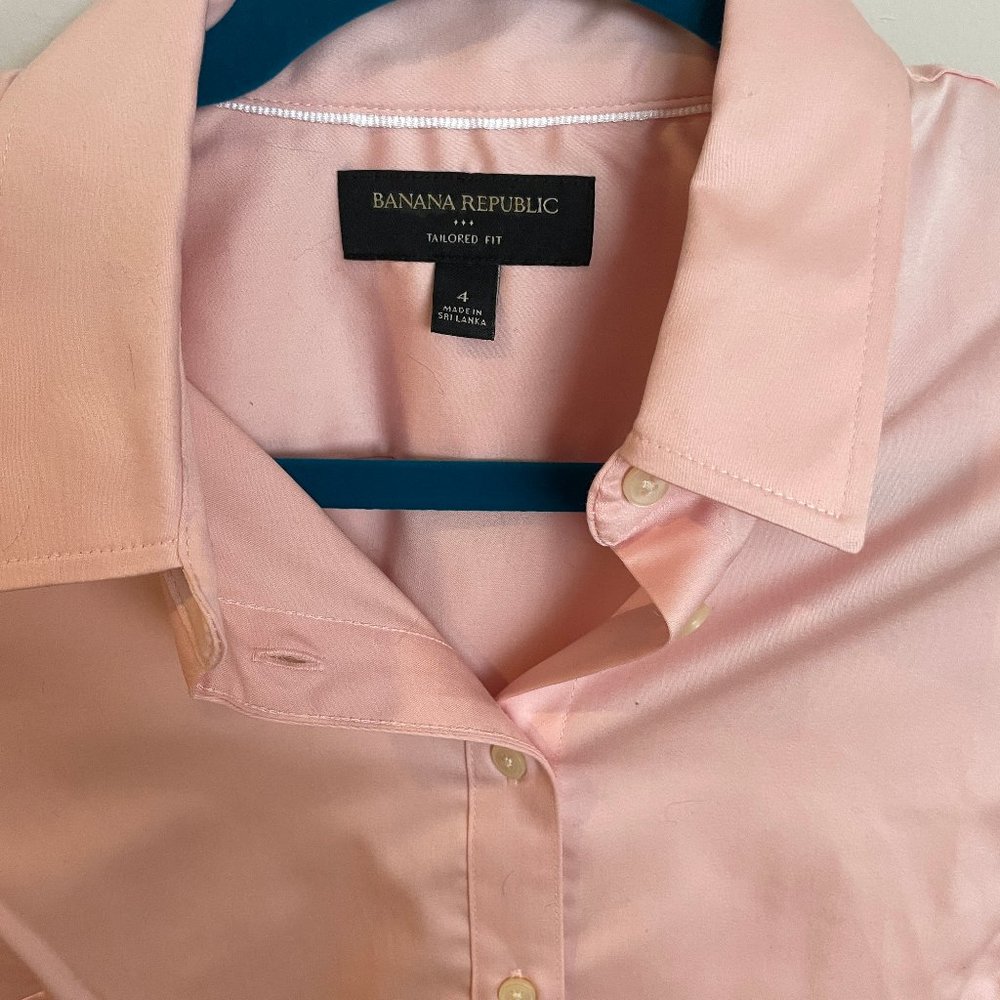 Banana Republic Light Pink Blouse